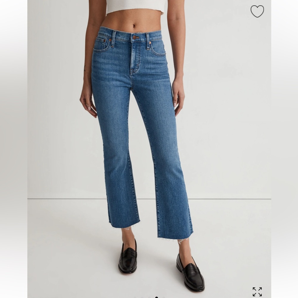 Madewell Mid-Rise Kick Out Crop Jeans in Cherryville Wash: Raw-Hem Edition